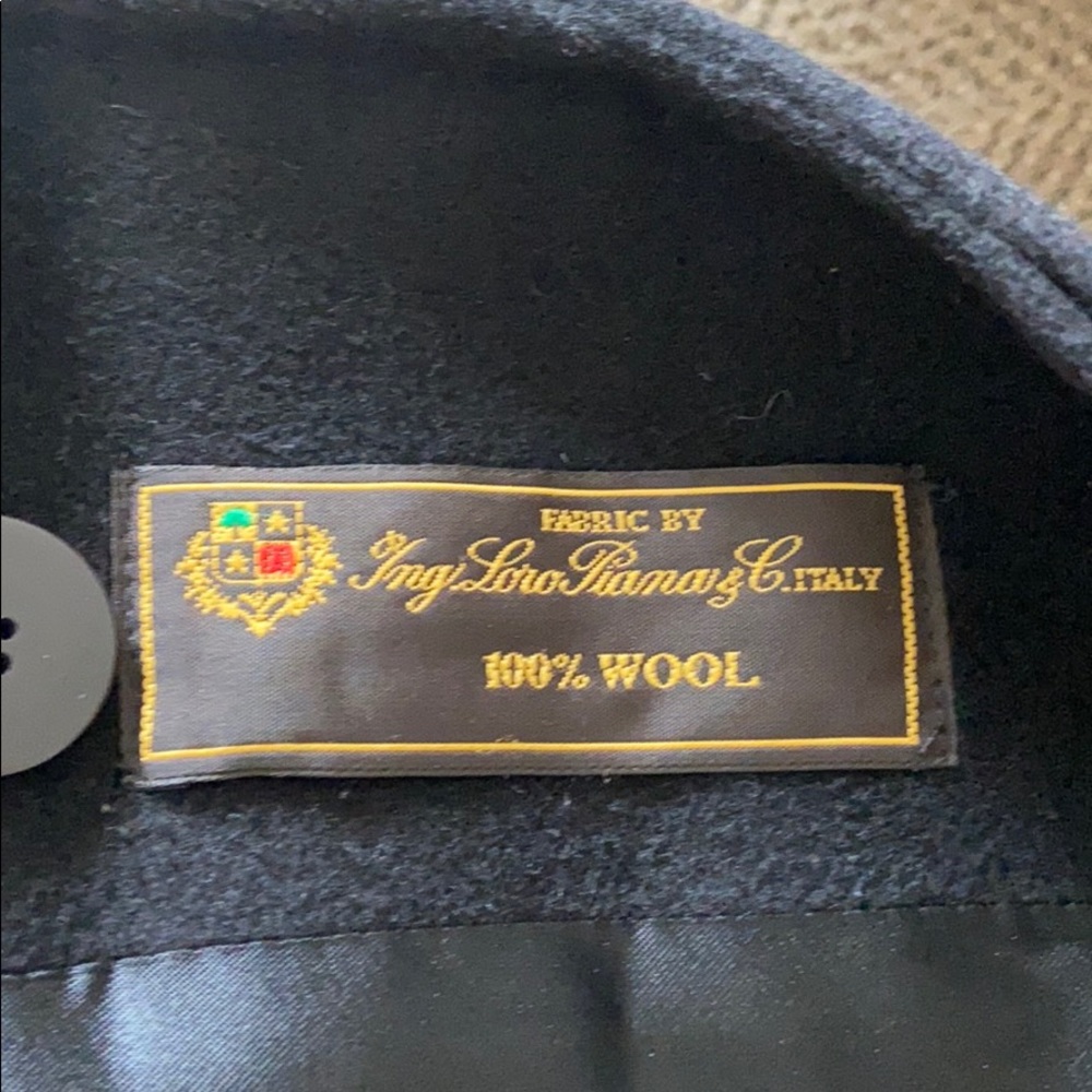 Wool coat - Picture 3 of 3